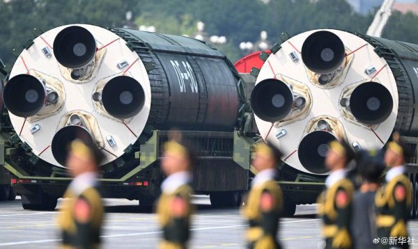云上速配 【环时解读·阅兵装备看点】东风-5C首度亮相，射程覆盖全球 导弹专家：具有五个鲜明特点